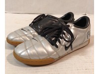 nike total 90 indoor shoes